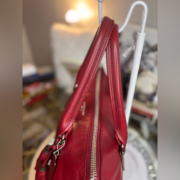Coach 2012 RARE Legacy leather Archive black cherry Zip Top Handle Bag EUC - Picture 12 of 17